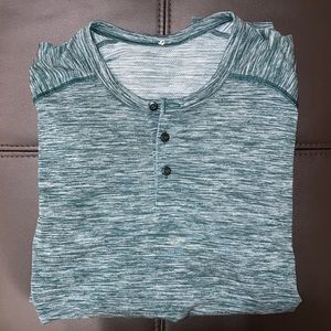 Lululemon Men’s Metal Vent Tech Long Sleeve (LS) Henley dark green